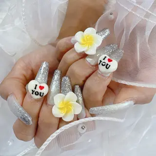 ネイル MignonReve所属・MignonReve 🎀Sayaのネイルデザイン