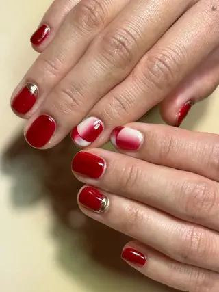 ネイル 大崎 奈々のネイルデザイン