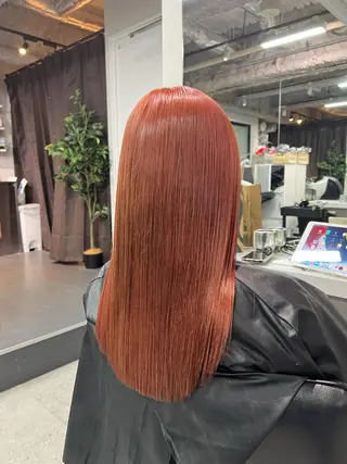 セミロング カラー ハイトーン&髪質改善 &韓国エクステ🤎のヘアスタイル