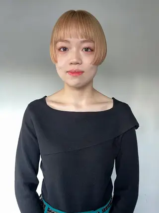 ショート カラー silo所属・silo MOKA 顔周りカット🦦のヘアスタイル