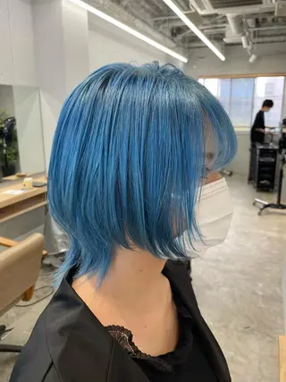 ショート SAEKI【ior 】北千住店ブリーチのヘアスタイル