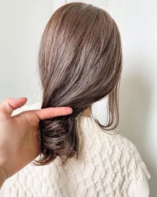 ミディアム カラー 岡本康平/ボブ /ブリーチ/レイヤーのヘアスタイル