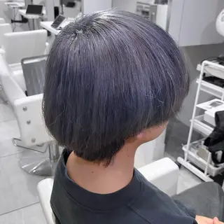 ショート カラー ハイトーン×推し カラー💫Miyuのヘアスタイル