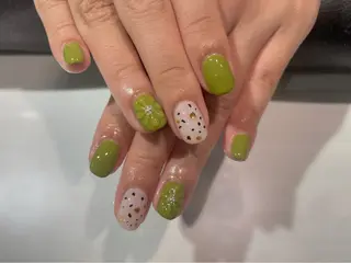ネイル eyelash &nail SieG所属・SieG moeのネイルデザイン