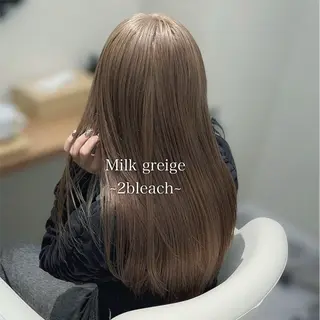 セミロング カラー THESALONS所属・🤍ブリーチカラー /寄田龍樹🤍のヘアスタイル