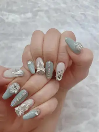 ネイル 🛁fein. 🎀明治神宮前🪞のマツエク・マツパデザイン