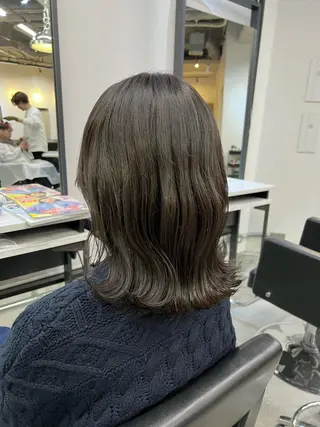 ミディアム カラー 韓国ヘア🇰🇷 YUKINAのヘアスタイル