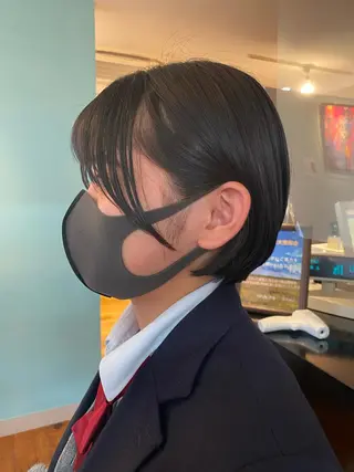 ショート BROWN所属・ケアストレート ハナシロミサキのヘアスタイル