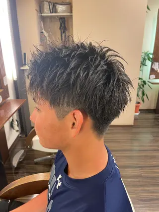 ショート メンズ 高取 大将のヘアスタイル