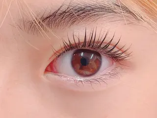 マツエク・マツパ Reveil  Elegance所属・秋田 美穂のマツエク・マツパデザイン