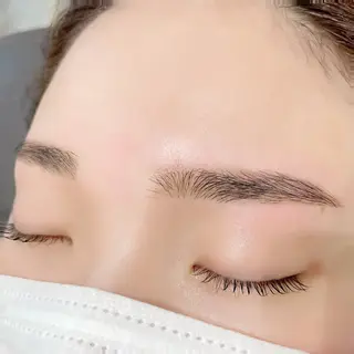 アイブロウ salon emu mamiのマツエク・マツパデザイン