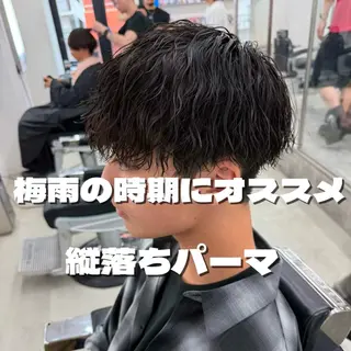 ショート パーマ メンズ 亀井隆汰/メンズ専門 パーマ特化美容師のヘアスタイル