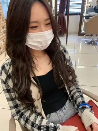 ロング カラー ママ美容師まつげ 🤍まき🤍のマツエク・マツパデザイン