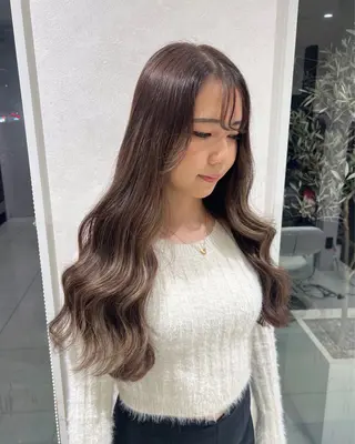 カラー nehus nagaoka所属・🖤複雑履歴ブリーチ Mizuki 🖤のヘアスタイル