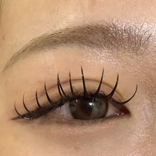 マツエク・マツパ whitening by eyelash所属・Chiemi 覚王山のマツエク・マツパデザイン