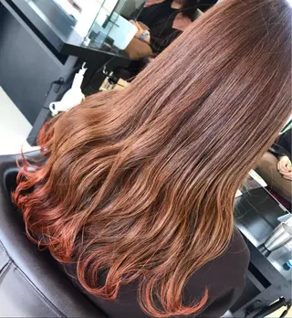 ロング ヤマグチ ナツキのヘアスタイル