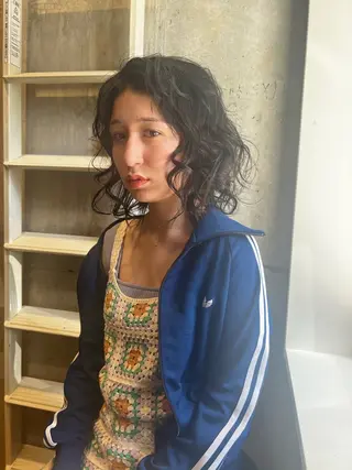 ミディアム ヘアアレンジ 🎵ぷる艶ハイトーン 柔らかヘア🍅まあやのヘアスタイル