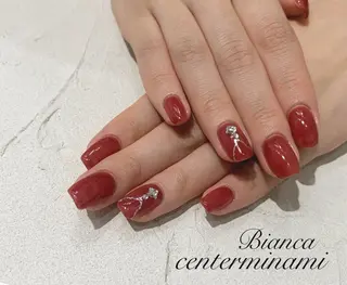 ネイル Bianca KIKUTIHARAのネイルデザイン