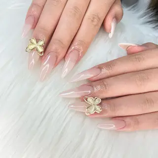 ネイル nailsalon Apis所属・Apis manakaのネイルデザイン