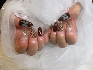 ネイル cachette. 尾関のマツエク・マツパデザイン