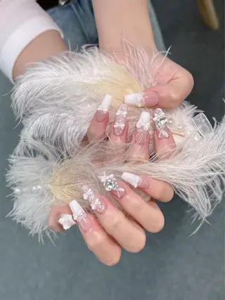 ネイル Glow Nail スカルプ専門店のネイルデザイン