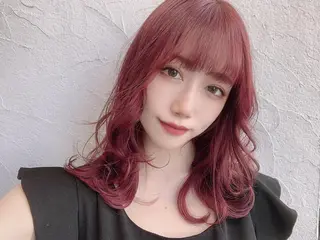 ミディアム カラー シバタ ショウゴのヘアスタイル