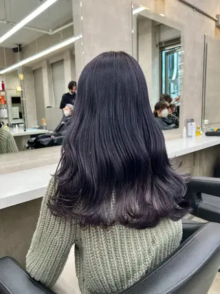 セミロング カラー ヘアアレンジ 🩵ダメージレス艶感 ハイトーン🩷のヘアスタイル