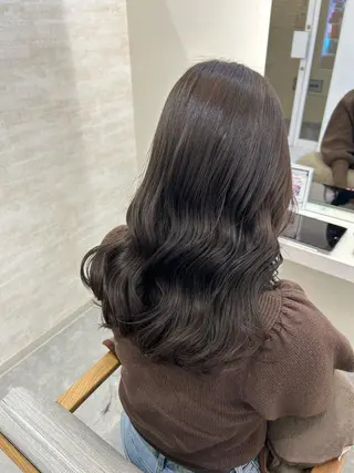 ミディアム カラー 髪質改善&艶感カラー 🪄岡井美結のヘアスタイル