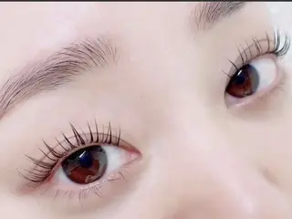 マツエク・マツパ Ci belle西宮北口店所属・向井 妃の眉毛・アイブロウイメージ