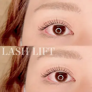 マツエク・マツパ REVIA :katoのマツエク・マツパデザイン