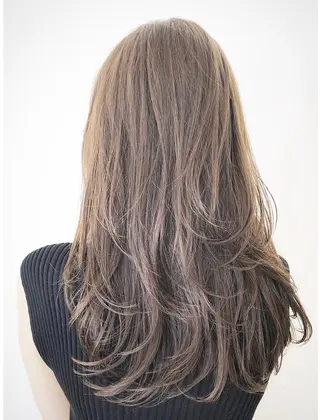 カラー Lita Hair 松林のヘアスタイル