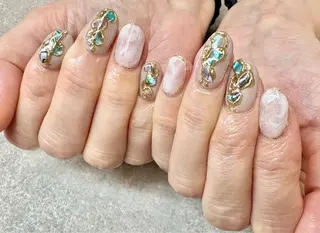 ネイル 高多 瑠美のネイルデザイン