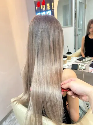 ロング エクステ×ハイトーン 🌈KEISUKEのヘアスタイル