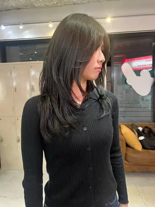 セミロング 💥ウルフカット デザインあんな💥のヘアスタイル