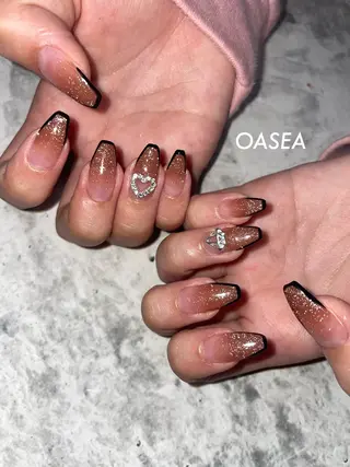 ネイル 🌞💜 KAORI 🌴のネイルデザイン