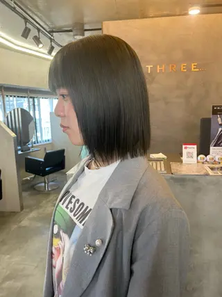 セミロング カラー Haru/THREE …by velvetのヘアスタイル