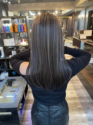 セミロング KIRA スズキ タクヤ/店長のヘアスタイル