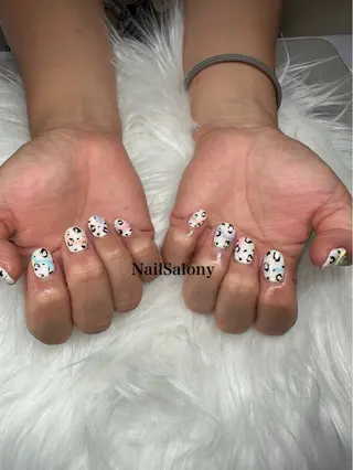 ネイル Nail Salon yのネイルデザイン