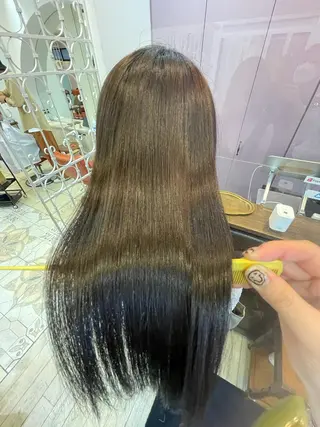 セミロング \脱・うねり& 広がり/gite菊のヘアスタイル