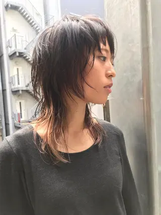 セミロング 江崎 わか子のヘアスタイル