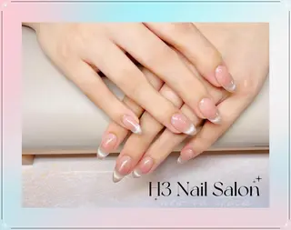 ミディアム H3 ネイル サロンのネイルデザイン