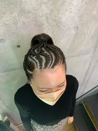 ロング ヘアアレンジ HARURU🪮✨ ブレイズ海外ヘアのヘアスタイル