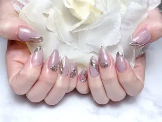 ネイル 加藤 優子のネイルデザイン