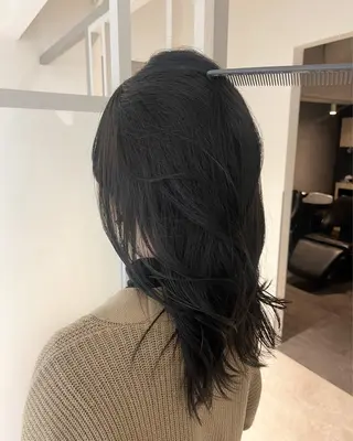 ミディアム カラー 暗髪カラー🫐パーマ おくだりんかのヘアスタイル