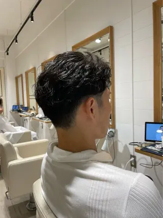 メンズ 🐝メンズハイライト …Rioのヘアスタイル