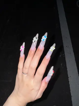 ネイル IROHA NAIL Mihoのネイルデザイン