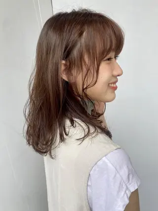 セミロング 藤原 侑香のヘアスタイル