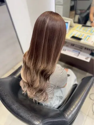 ロング 福山 莉浬のヘアスタイル