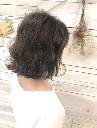 カラー attrait店長/ 柿本理沙のヘアスタイル