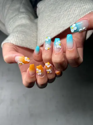 ネイル tomomi .のネイルデザイン